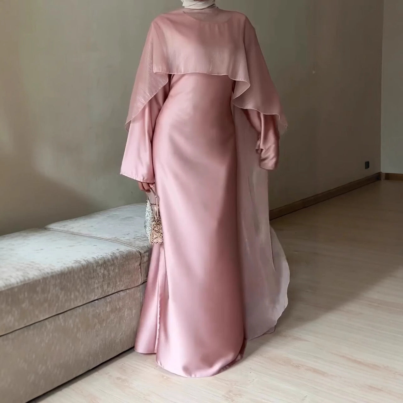"Lamia" Abaya