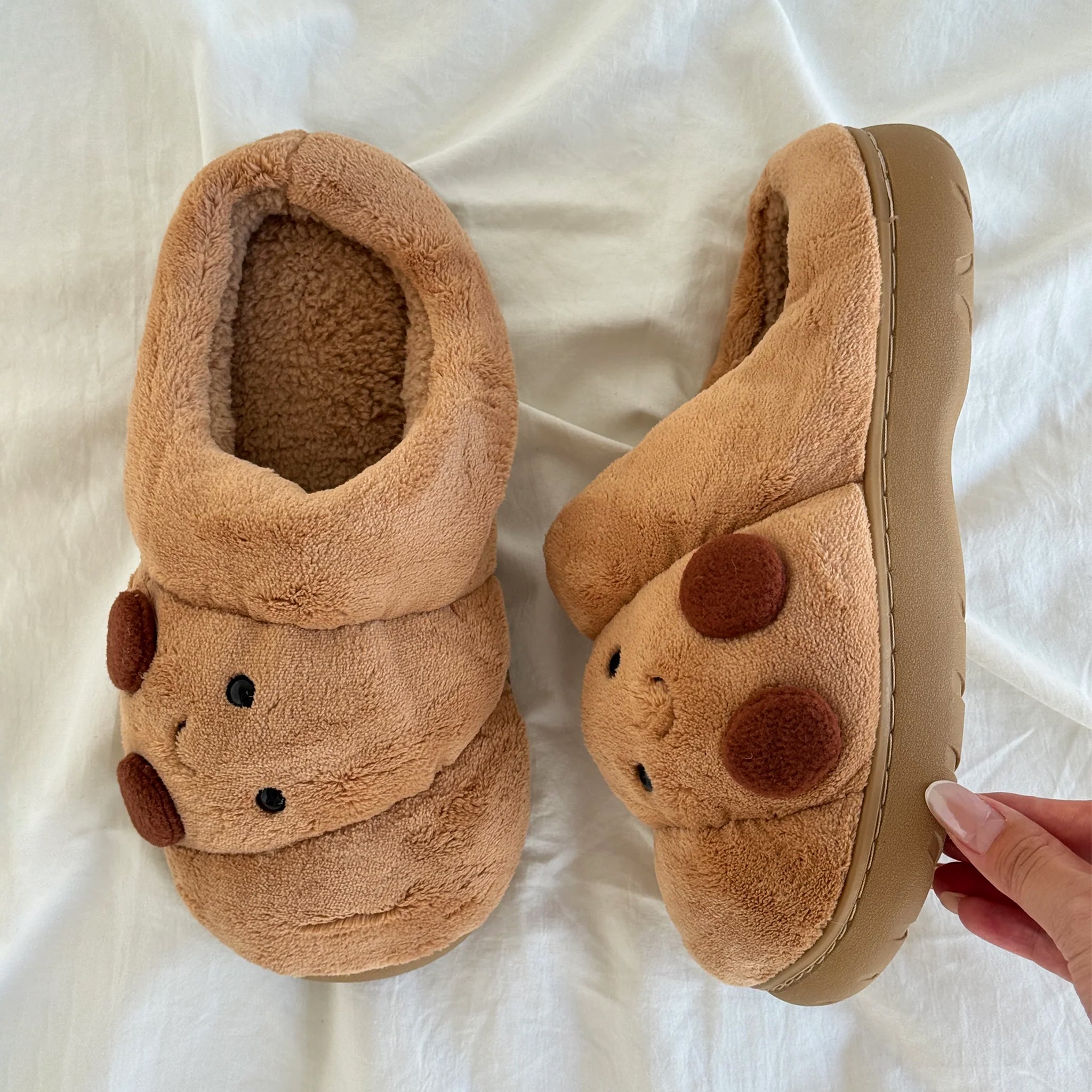 Croissant Hausschuhe